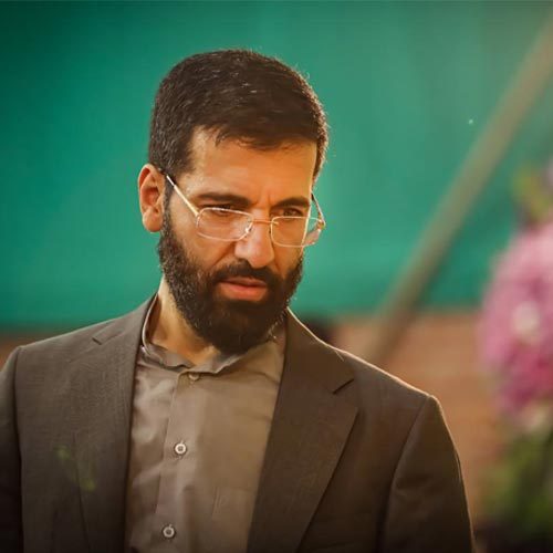 حاج حسین سیب سرخی